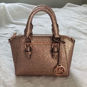 michael kors rose gold ciara mini crossbody bag